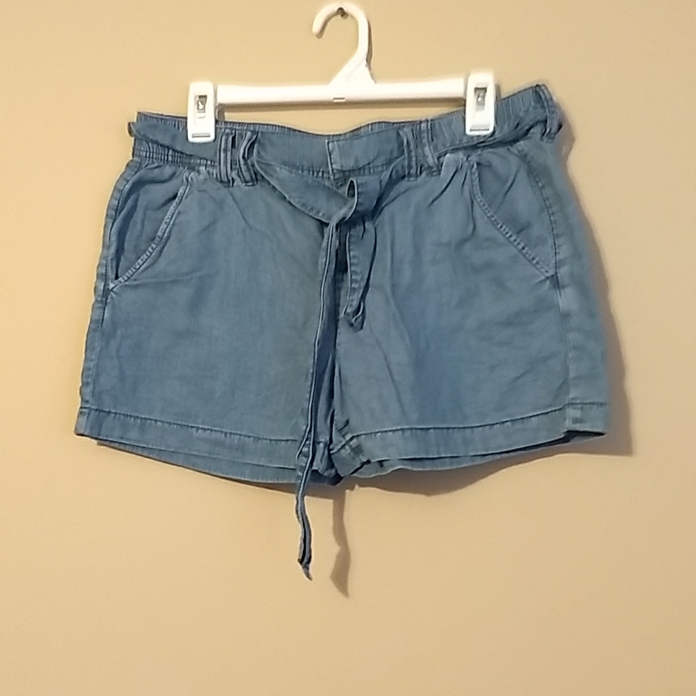 Loft Shorts